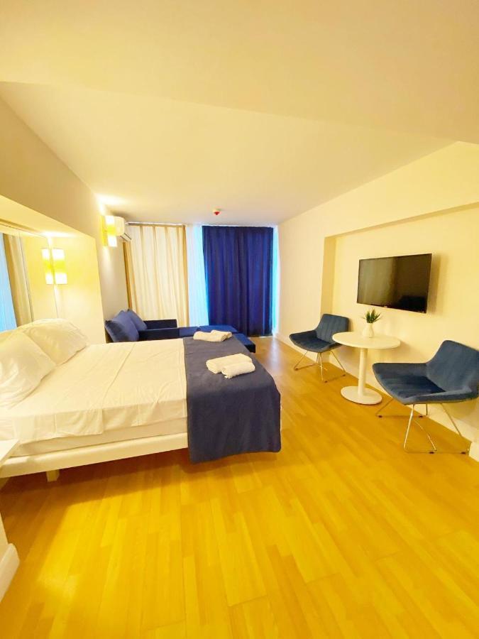 Apartments Batumi Studio V Экстерьер фото