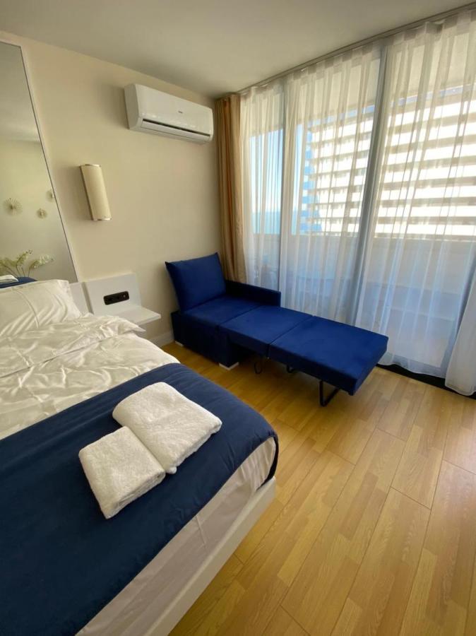 Apartments Batumi Studio V Экстерьер фото